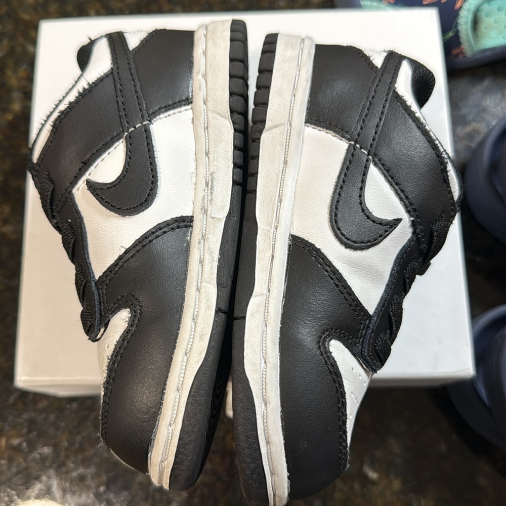 Panda dunks - Picture 2 of 3